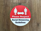 2M Please ensure social distancing sign