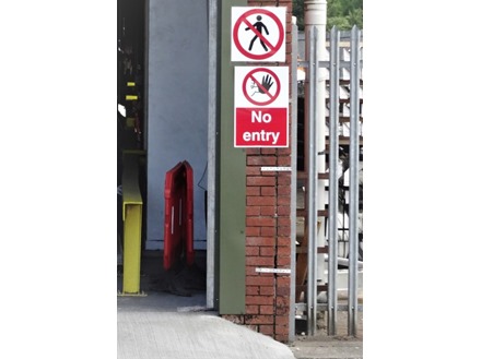 No entry signs symbol and text sign.